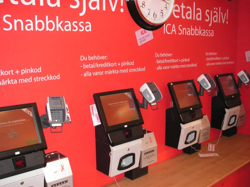 Kurio tinklo savitarna patogiausia? „Rimi“ išsiskiria skenavimu telefonu