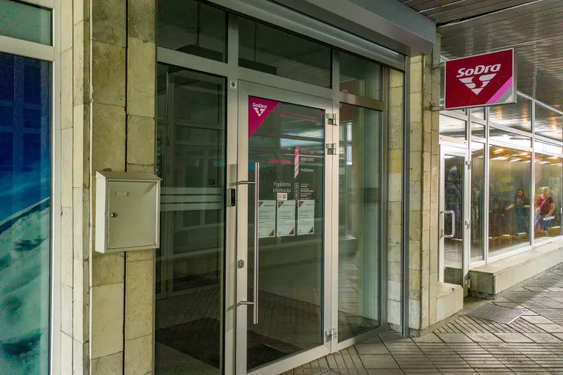 Uždirbote daug, bet nedarbo išmoka turi lubas: kiek daugiausia galima gauti 2026 metais?