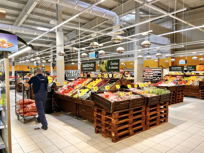 Vidutinė alga išaugo 75 proc., perkamoji galia išaugo apie 17 proc.